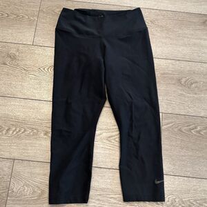 Nike Dri Fit Womens Large black cropped leggings Ten Less Plastic bottles Gym